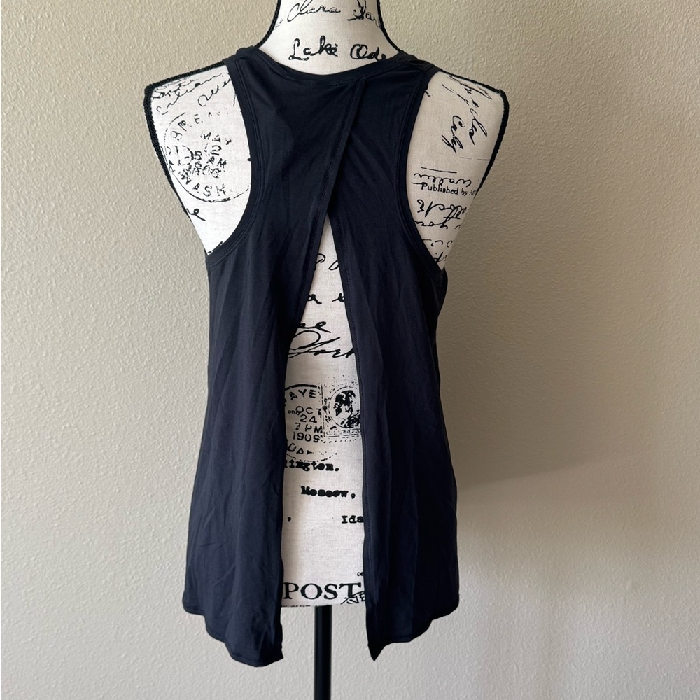 Lululemon open back workout tank - Picture 4 of 5